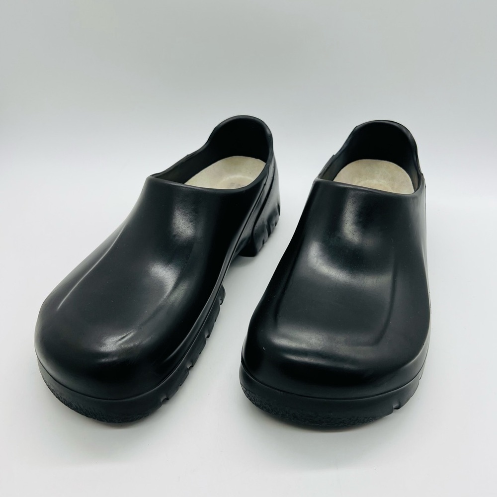 Birkenstock Unisex Black Steel Toe Clogs M8 or W10